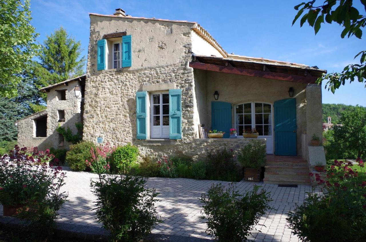 Les Demeures Du Clos Niozelles Bagian luar foto