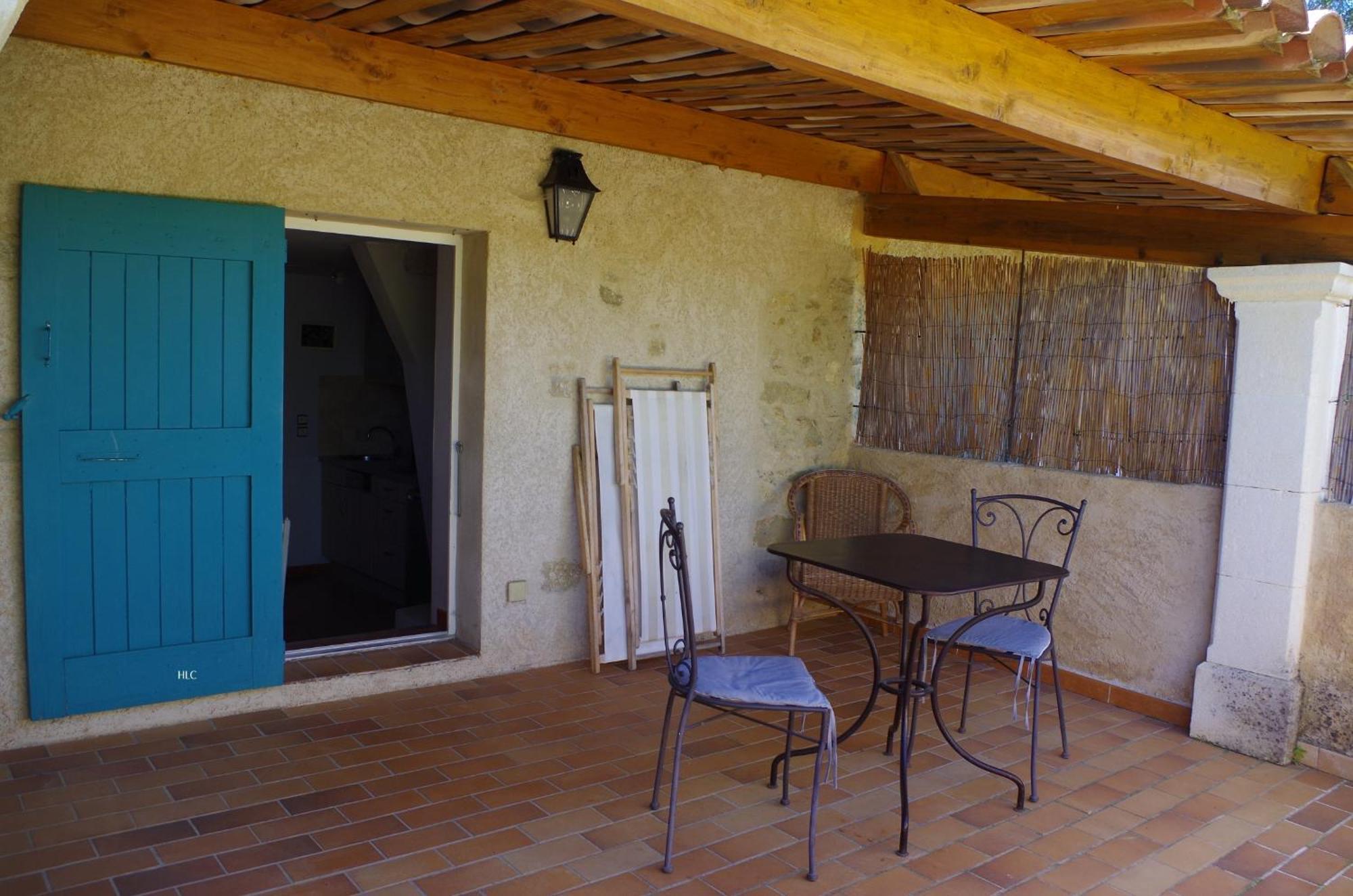 Les Demeures Du Clos Niozelles Ruang foto