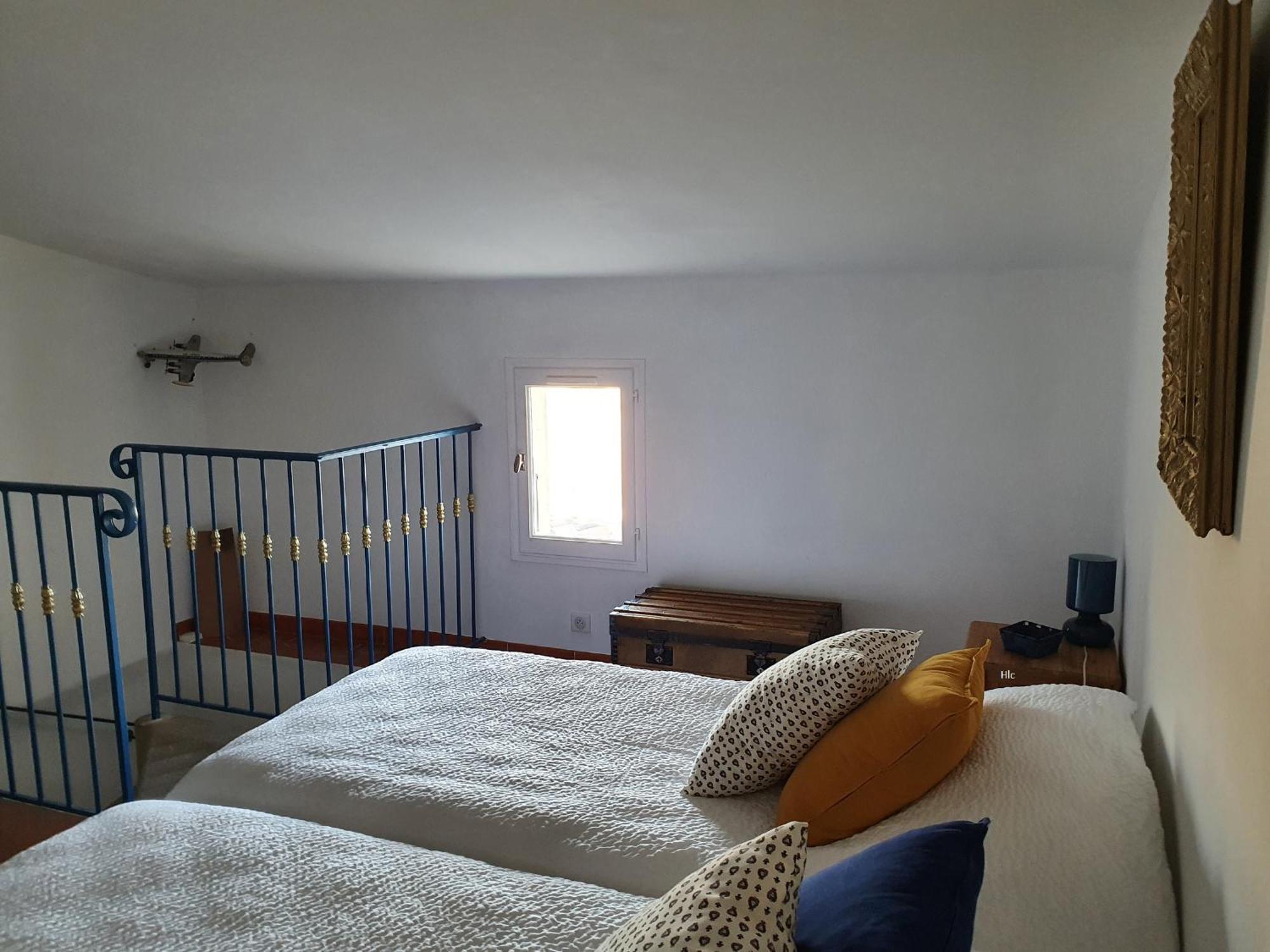 Les Demeures Du Clos Niozelles Ruang foto